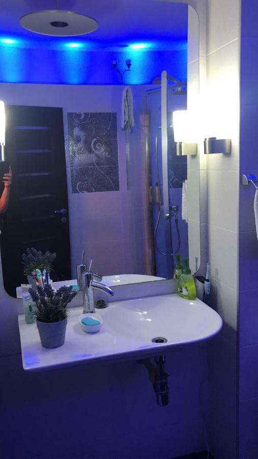 コンスタンツァOzana Apartamentアパートメント エクステリア 写真