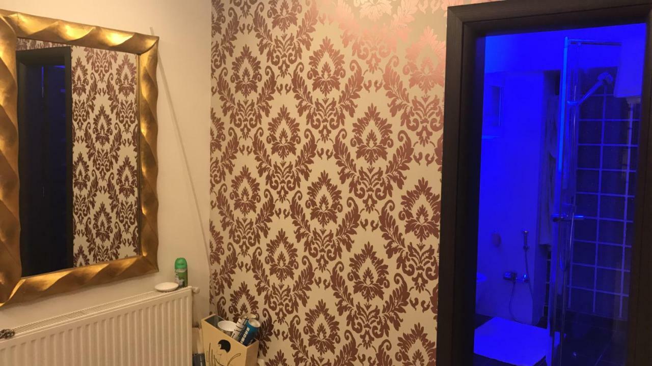 コンスタンツァOzana Apartamentアパートメント エクステリア 写真