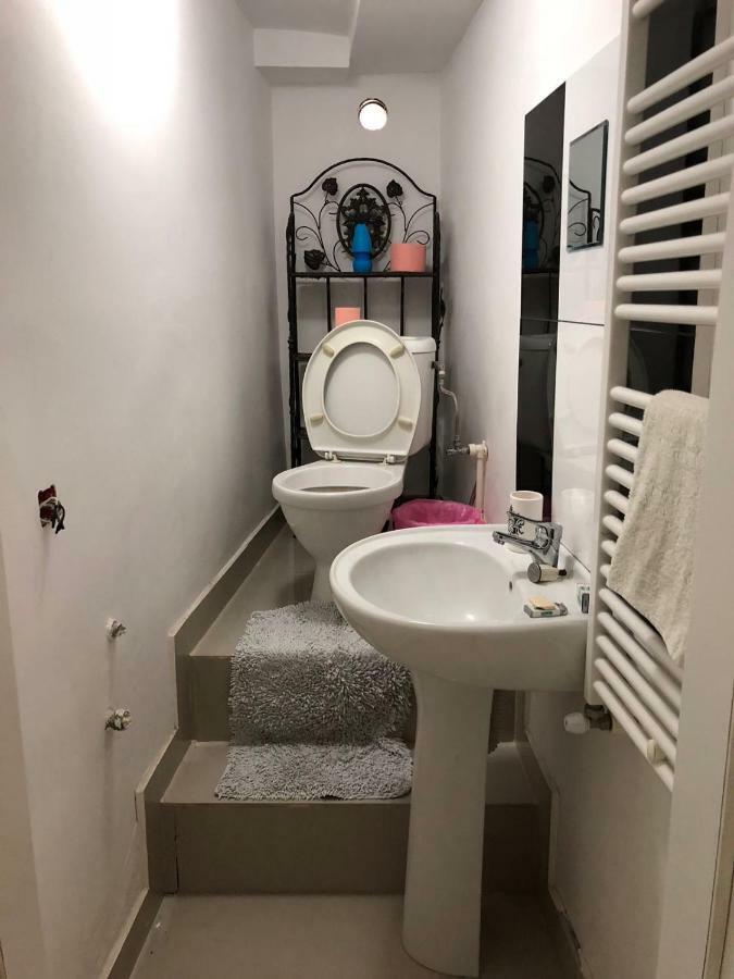 コンスタンツァOzana Apartamentアパートメント エクステリア 写真