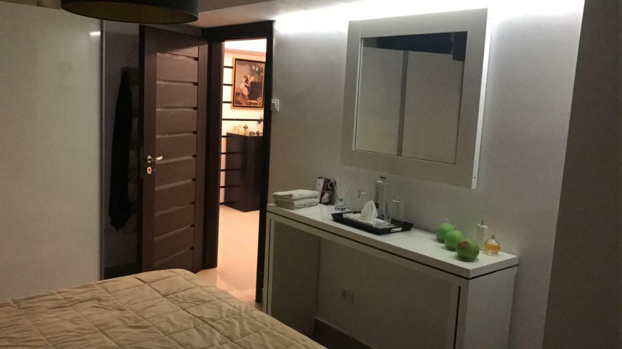 コンスタンツァOzana Apartamentアパートメント エクステリア 写真